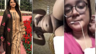 Cheater Sexy Bengali Gf Showing Pussy